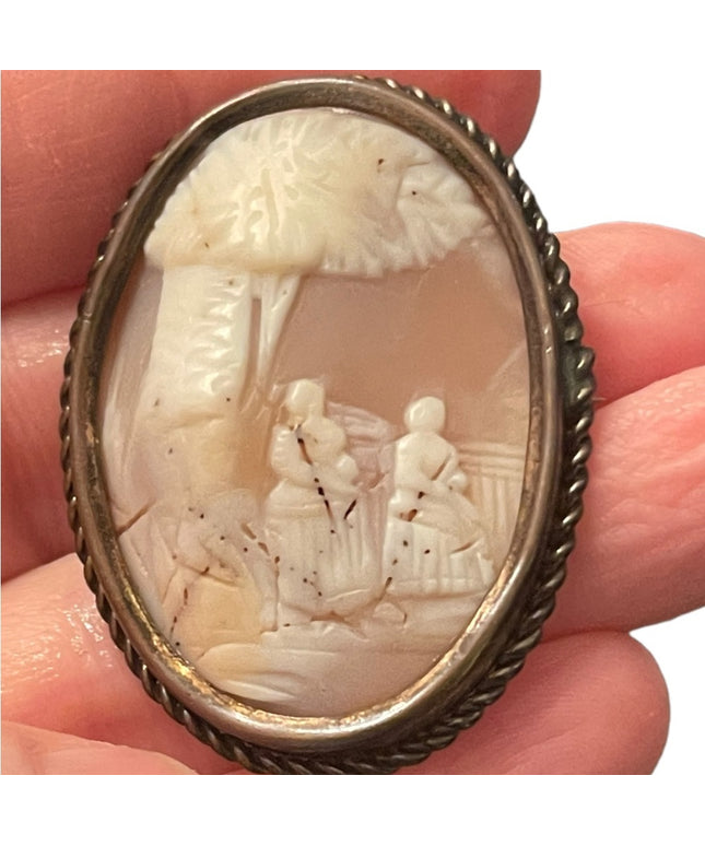 Large Antique Art deco victorian pinchbeck frame carved shell cameo brooch