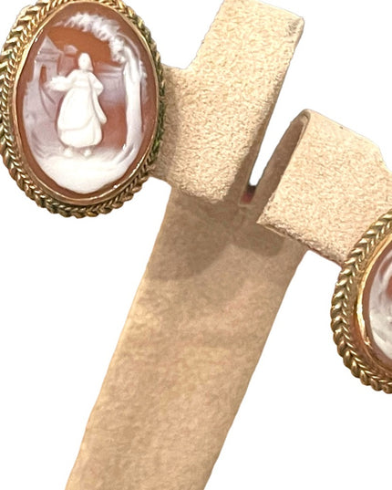 Vintage carved 12k Gold filled screw back CAMEO shell earrings