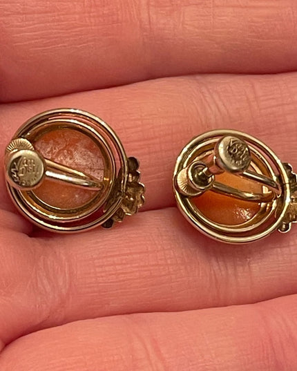 Vintage 1950s Van Dell 12k Gold filled GF Carved shell cameo screw back earrings