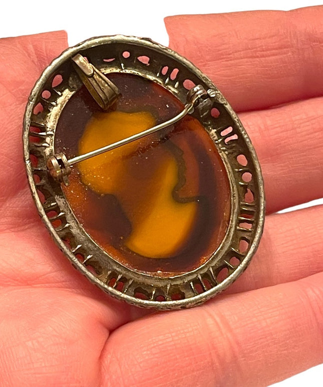 Vintage 1960s large amber color resin CAMEO brooch pendant