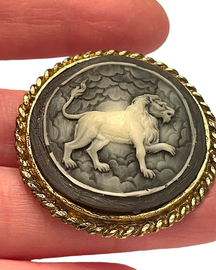 Vintage fancy round gold finish LION resin brooch cameo