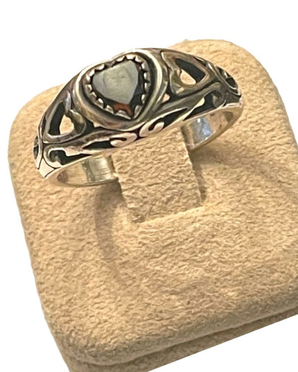 Sterling silver 925 Hematite Heart Southwestern WM fancy ring