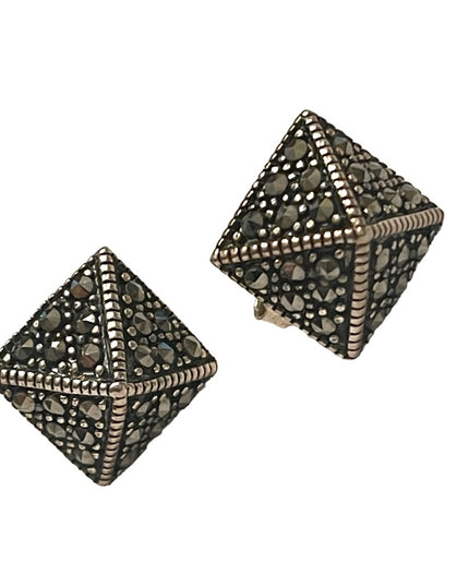 Lovely sterling silver 925 Msrcasite dome earrings