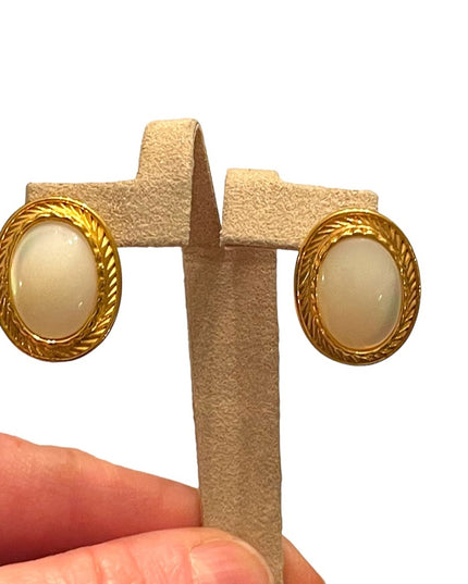 Stunning FAC Butler fancy gold plt MOP oval pierced earrings