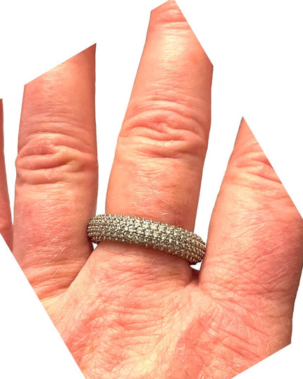 Lovely Stunning 925 Sterling silver CZ fancy infinity rhinestone band ring
