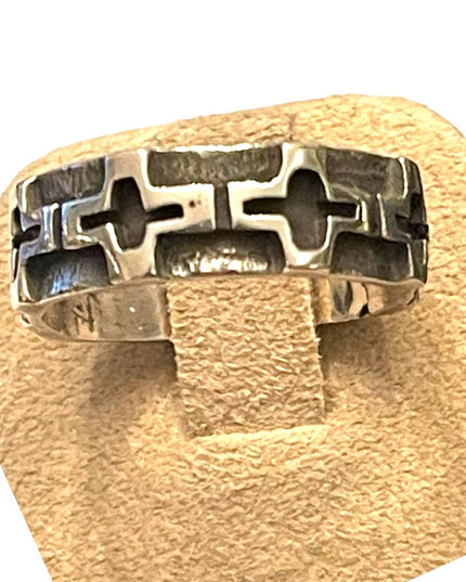Vintage stunning! Artisan hand made Italy Cross ring religious