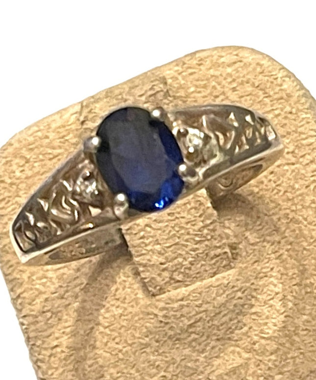 Stunning sterling silver 925 Sim blue sapphire ornate ring