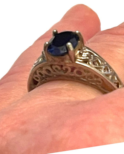 Stunning sterling silver 925 Sim blue sapphire ornate ring