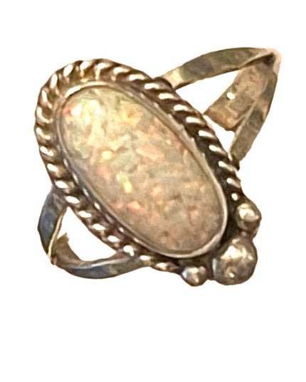 Vintage sterling silver 925 southwestern OPAL artisan made ring