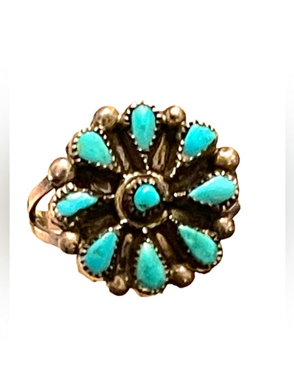 Vintage Southwestern Artisan Handmade turquoise silver flower ring