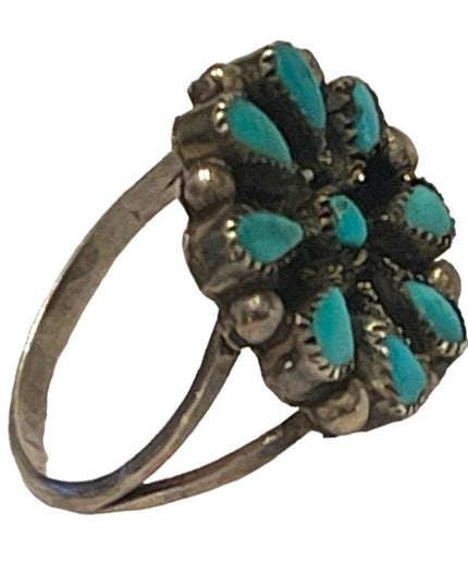 Vintage Southwestern Artisan Handmade turquoise silver flower ring
