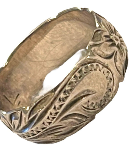Vintage 1970s Sterling silver 925 flower etched handmade Southwestern band ring