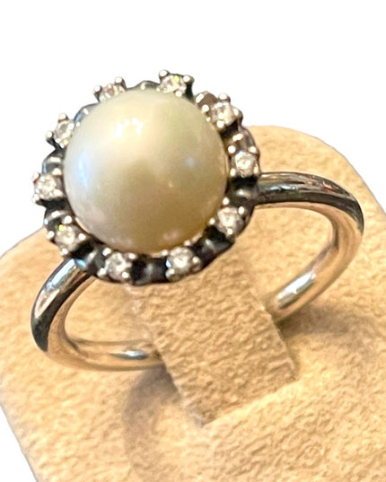 Stunning sterling silver 925 Pearl CZ Pandora Everlasting Grace ring