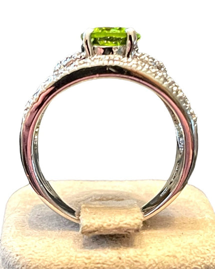 Stunning sterling silver 925 Simulated peridot & CZ  fancy dinner ring
