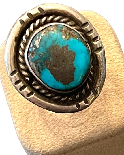 Vintage sterling silver 925 Native Southwestern turquoise ring