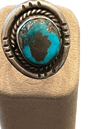 Vintage sterling silver 925 Native Southwestern turquoise ring