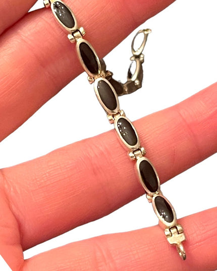 Lovely sterling silver solid 925 Heavy black onyx link bracelet