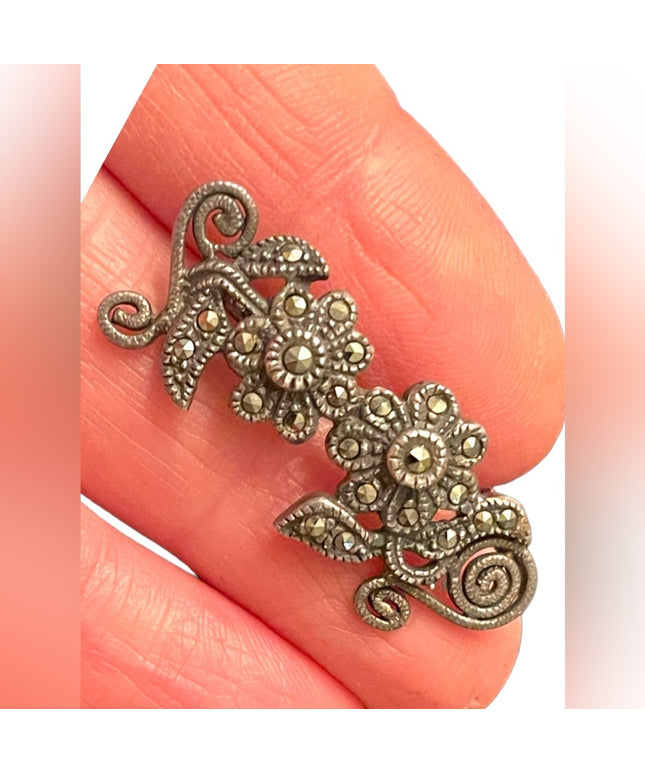 Vintage sterling silver 925 Antiqued marcasite flower brooch
