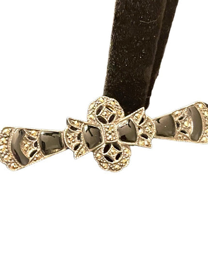 Lovely Art Deco antiqued Marcasite black onyx sterling silver 925 bar brooch
