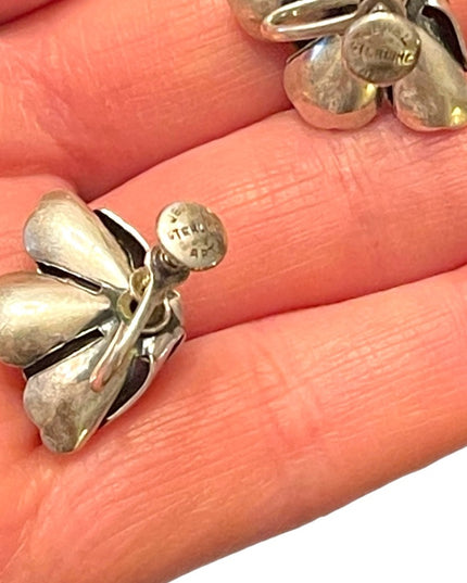 Stunning vintage sterling silver Jewlart fancy flower screw back earrings