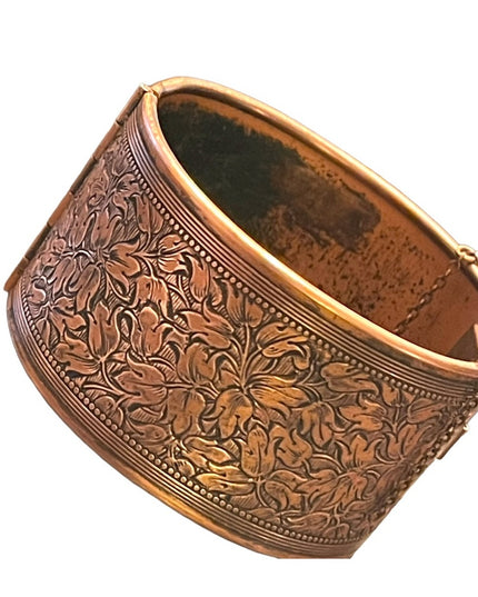 Vintage flower etched hinged COPPER bangle bracelet