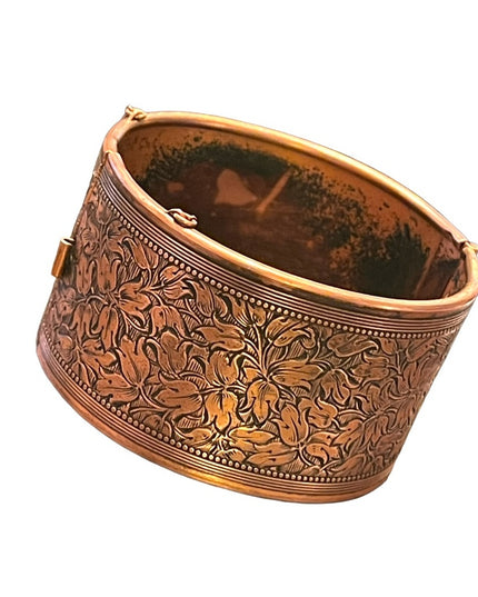 Vintage flower etched hinged COPPER bangle bracelet