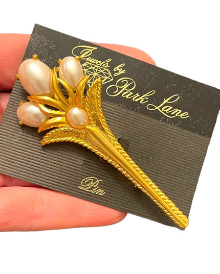 Vintage 1980s faux pearl & gold plate fancy long bar brooch flower New