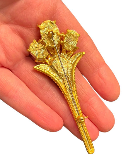 Vintage 1980s faux pearl & gold plate fancy long bar brooch flower New
