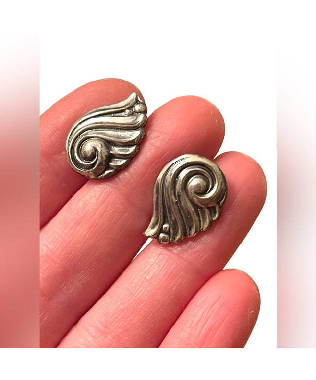 Vintage art deco sterling silver 925 Wave fancy screw back earrings
