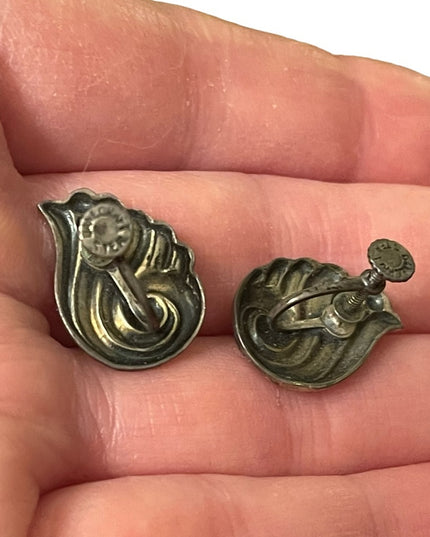Vintage art deco sterling silver 925 Wave fancy screw back earrings