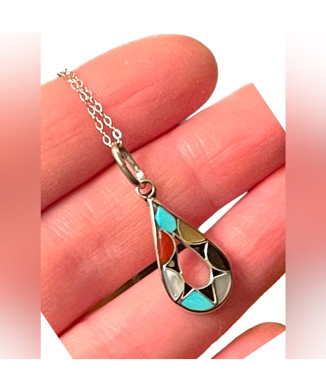 Vintage sterling silver 925 Native ZUNI Southwestern pendant necklace