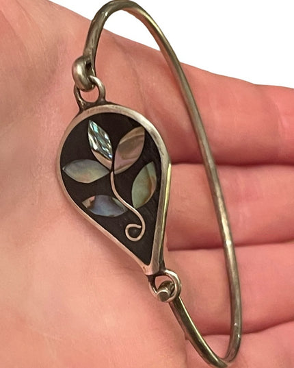 Vintage 1970s Mexico Alpaca Abalone flower bangle bracelet