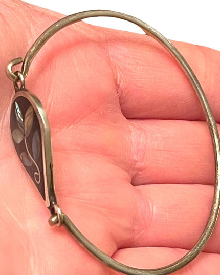 Vintage 1970s Mexico Alpaca Abalone flower bangle bracelet