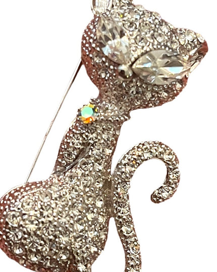 Vintage silver finish rhinestone Cat kitty brooch