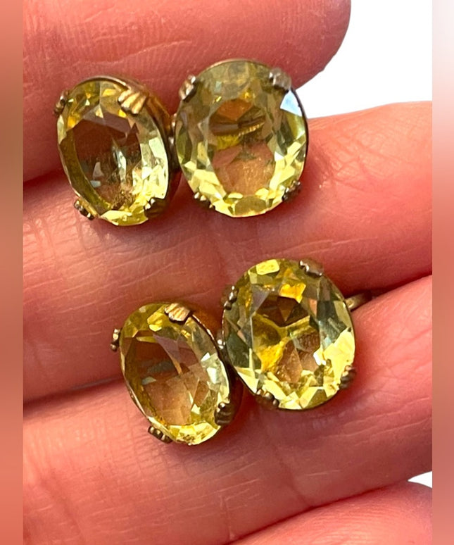 Vintage 1940s Glass Crystal Fancy screw back earrings sterling silver uranium