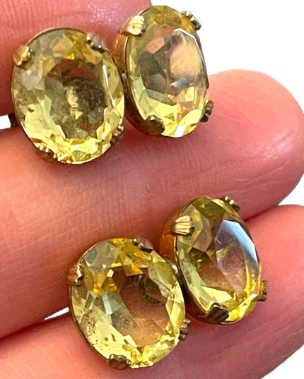 Vintage 1940s Glass Crystal Fancy screw back earrings sterling silver uranium