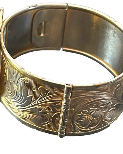 Vintage art deco revival chunky 1950s etched scroll work glass bangle bracelet
