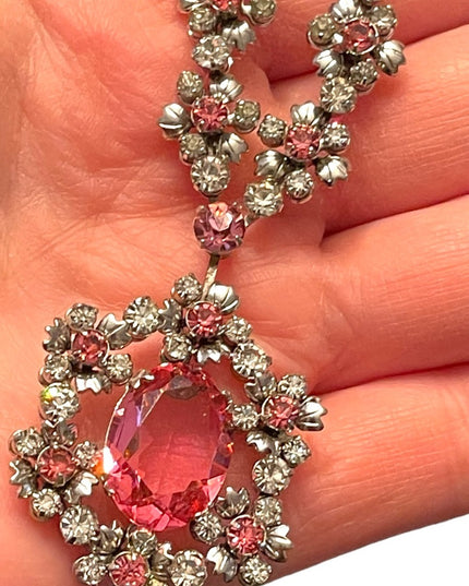 Lovely vintage 1950s silver finish Pink crystal rhinestone princess necklace