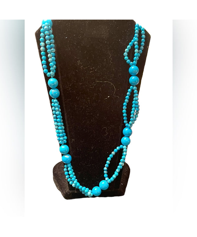 Fancy Hand strung knotted Dyed turquoise blue HOWLITE bead necklace