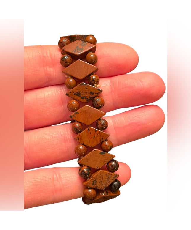 Lovely Mahogany Obsidian Hand made stretchy fancy diamond shape bead bracelet