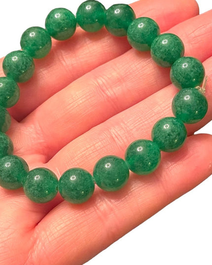 Lovely imported apple green Jadite Bead stretchy bracelet
