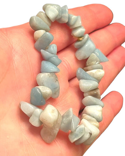 Lovely chunky Angelite large chip stretchy bead bracelet