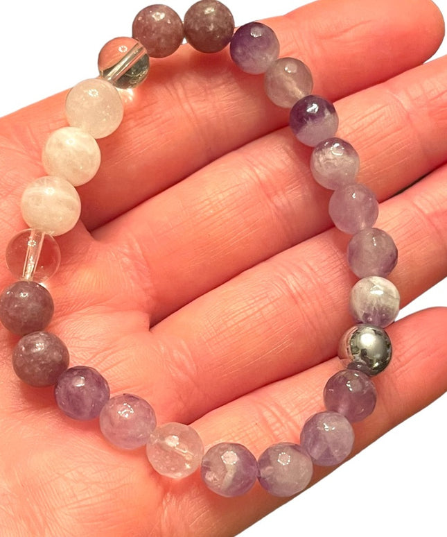Lovely faceted quartz & amethyethyst stretchy bead bracelet