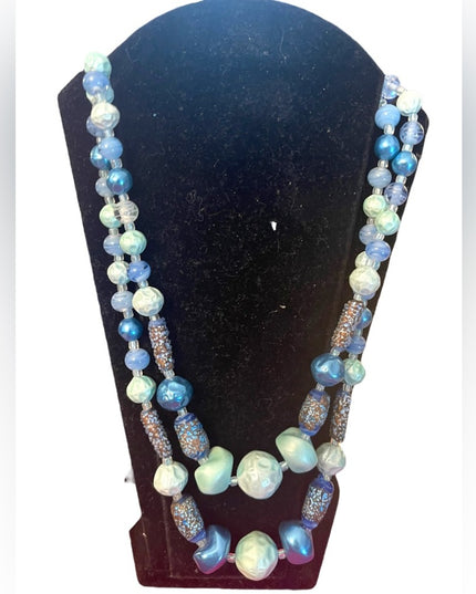 Vintage 1950s resin & glass crystal fancy textured double strand blue necklace