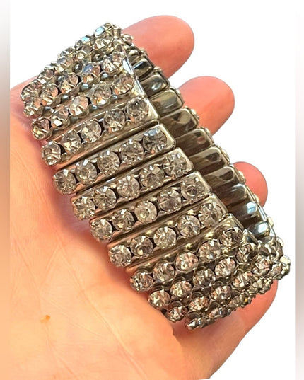 Vintage 1950s Stretchy Silver finish Crystal rhinestone Quality heavy bracelet