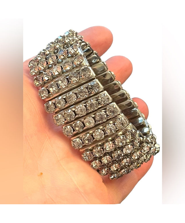 Vintage 1950s Stretchy Silver finish Crystal rhinestone Quality heavy bracelet