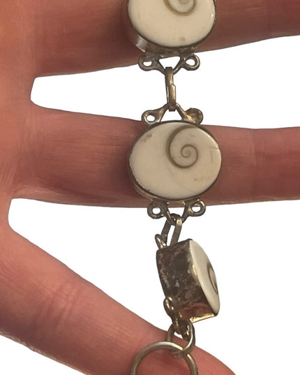 Silver finish Indonesian shiva eye shell fancy bracelet