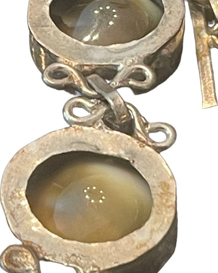 Silver finish Indonesian shiva eye shell fancy bracelet