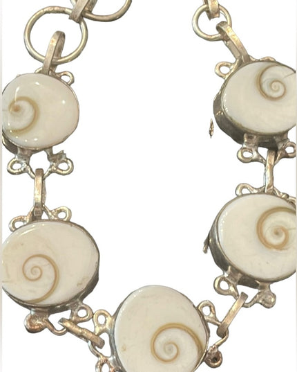 Silver finish Indonesian shiva eye shell fancy bracelet