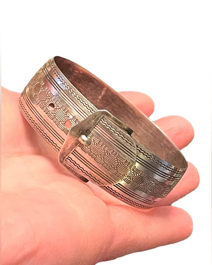 Antique Art Deco 1910-1920s Etched Sterling silver buckle bangle bracelet
